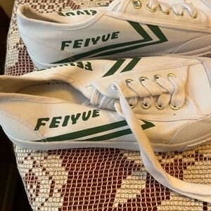 Feiyue Classic White Sneakers with Green Stripes